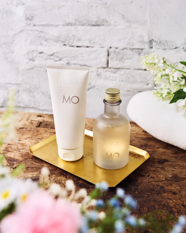 .
みずみずしい朝霧をまとったローズが、澄んだ空気の中で花開くフレッシュなアクアノートに
上品なフローラルが重なり合う透明感あふれる香りで毎日のバスタイムを贅沢なひと時に😊

#tamaris #ALORB #タマリス #アローブ #生涯美髪 #美髪 #ナチュラル #ケミカル #頭皮 #頭皮ケア #ヘアケア #ヘアスタイル #スキャルプケア #システムケア #ホームケア #ヘッドスパ #ダメージケア #ダメージ補修 #シャンプー #トリートメント #保湿 #うるおい #毛髪強化 #素材美 #beauty #hair #hairstyle #美容室専売品