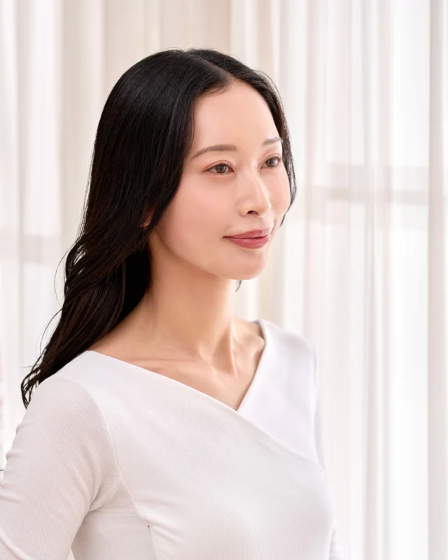 .
ゴールデンウィークは、少しだけ自分に手をかける時間を🛁

いつもより丁寧に過ごすバスタイム。
アローブシリーズで、髪のコンディションを整えて。慌ただしい毎日を忘れて、自分をリセットするご褒美バスタイムを過ごしませんか？😊

#tamaris #ALORB #タマリス #アローブ #生涯美髪 #美髪 #ナチュラル #ケミカル #頭皮 #頭皮ケア #ヘアケア #ヘアスタイル #スキャルプケア #システムケア #ホームケア #ヘッドスパ #ダメージケア #ダメージ補修 #シャンプー #トリートメント #保湿 #うるおい #毛髪強化 #素材美 #beauty #hair #hairstyle #美容室専売品